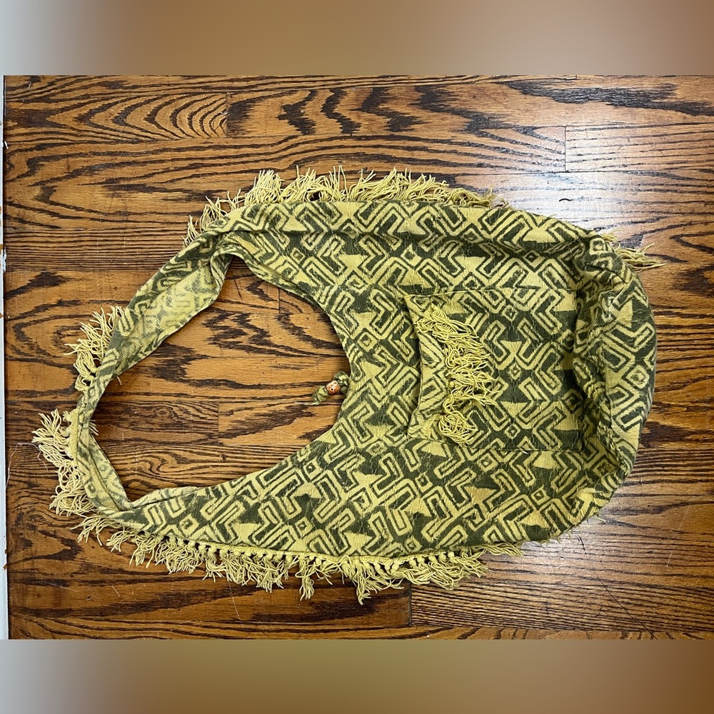 Shop Therapy rug bag made in India